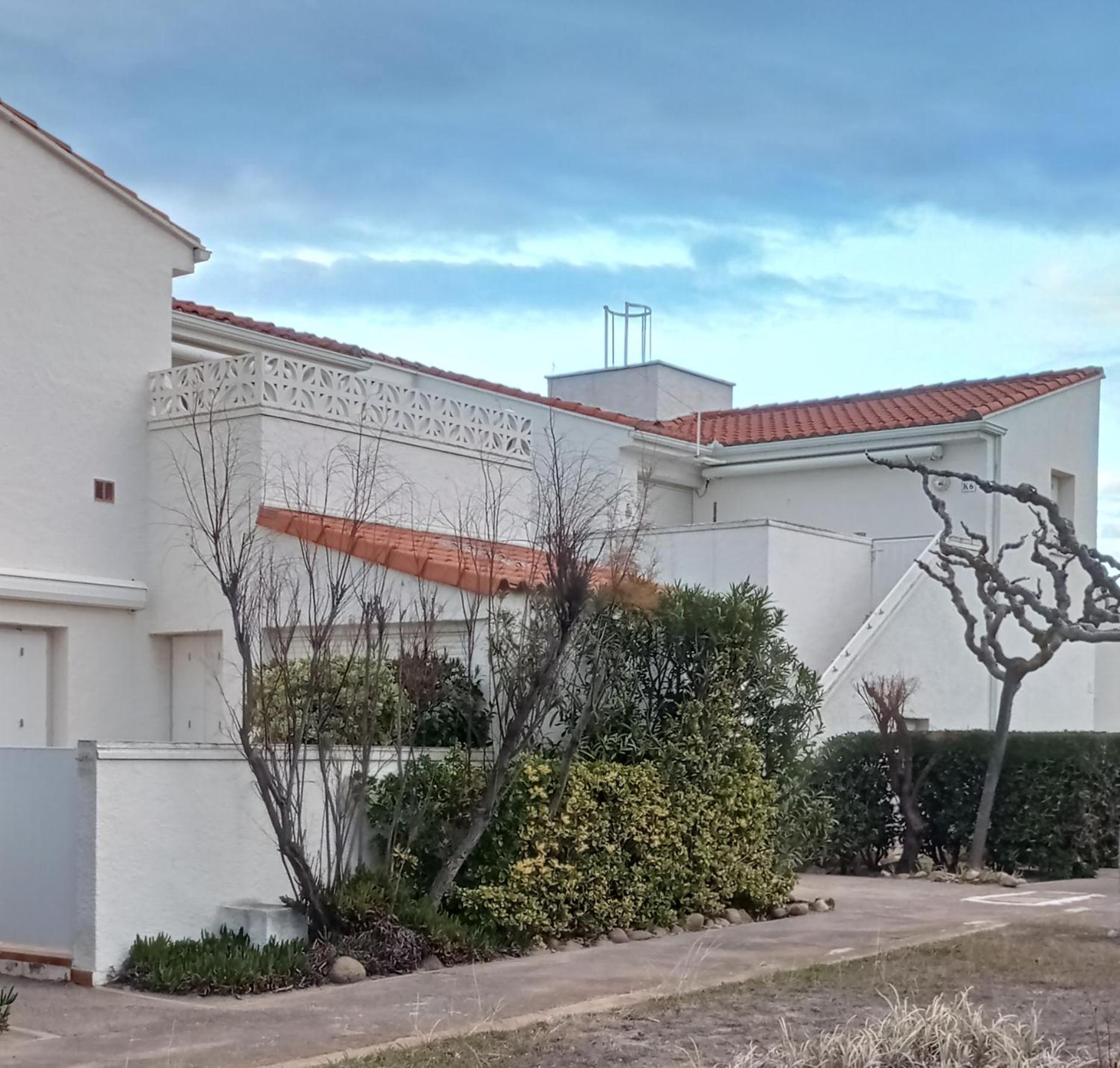 Charmant 2 Pieces Avec Terrasse En Bord De Mer Leucate Exterior foto